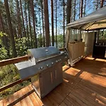 Kemp Tree Tents At Alaska Glamping Linnansaari *