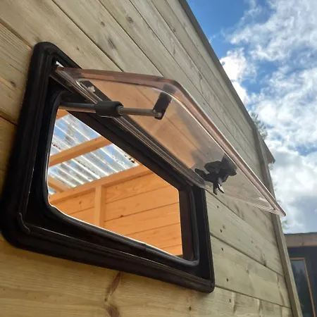 Camping Alaska Tree Tents Linnansaari