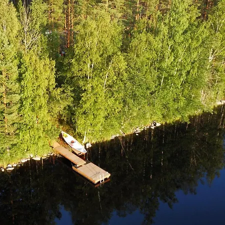 Kemp Alaska Tree Tents Linnansaari Savonlinna