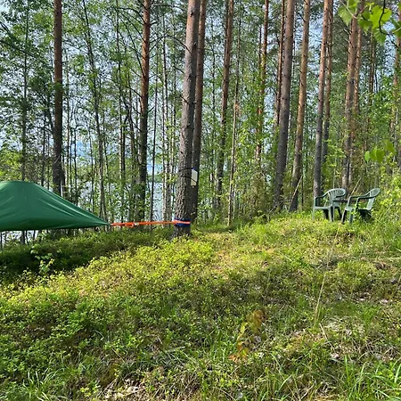Tree Tents Linnansaari Savonlinna