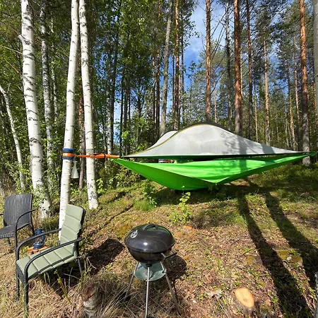Tree Tents Linnansaari Savonlinna