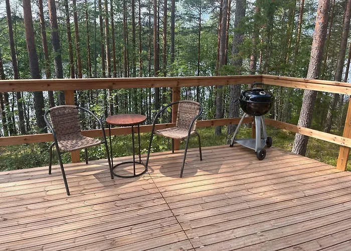 Alaska Tree Tents Linnansaari Kemp Savonlinna