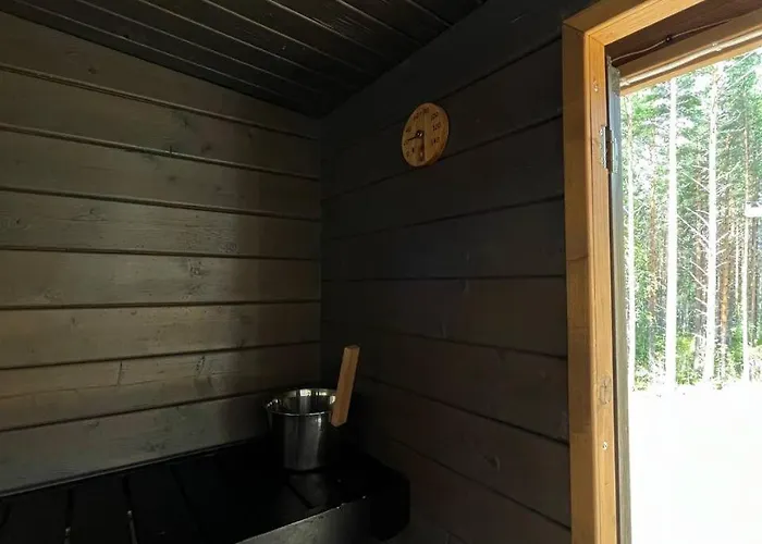 Alaska Tree Tents Linnansaari * Savonlinna