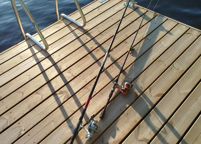 营地 Alaska Tree Tents Linnansaari 萨翁林纳