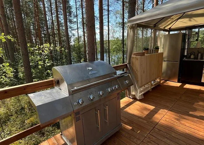 营地 Alaska Tree Tents Linnansaari *