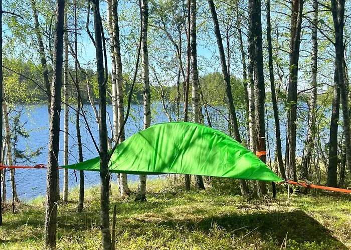 Alaska Tree Tents Linnansaari