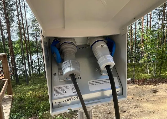 Kemp Alaska Tree Tents Linnansaari *