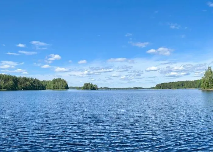 营地 Alaska Tree Tents Linnansaari